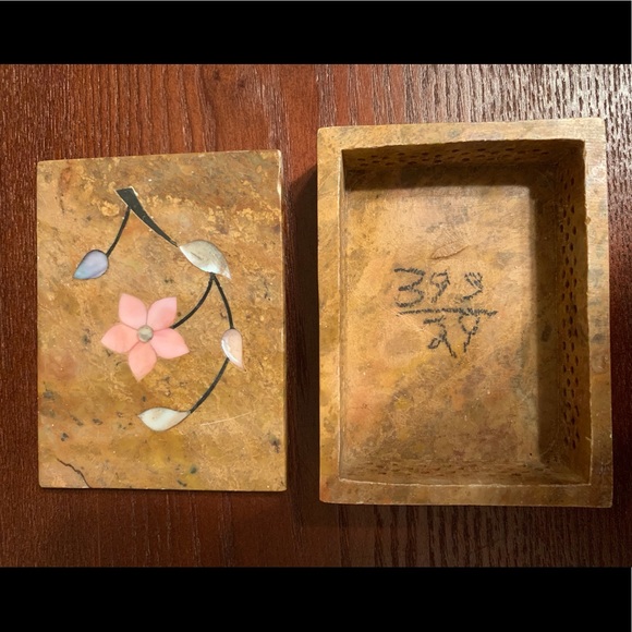 Holy Land Stone Trinket Box with Mother of Pearl - Picture 2 of 3